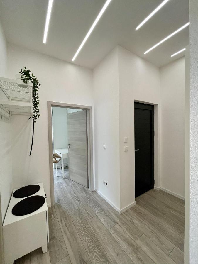 Lambda Holiday Apartments Jesenice  Kültér fotó