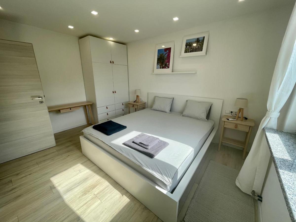 Lambda Holiday Apartments Jesenice  Kültér fotó